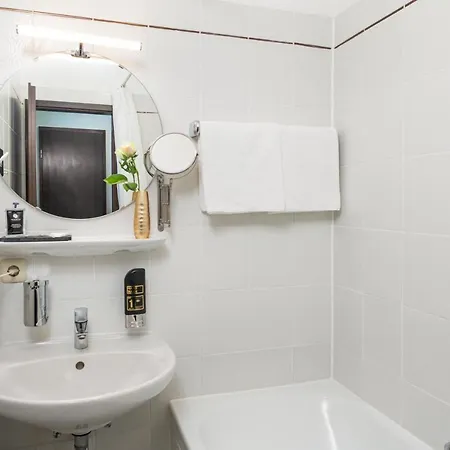 Arthotel Ana Gold Hotel 3*