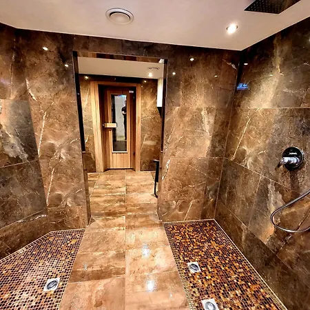 Arthotel Ana Gold Hotell