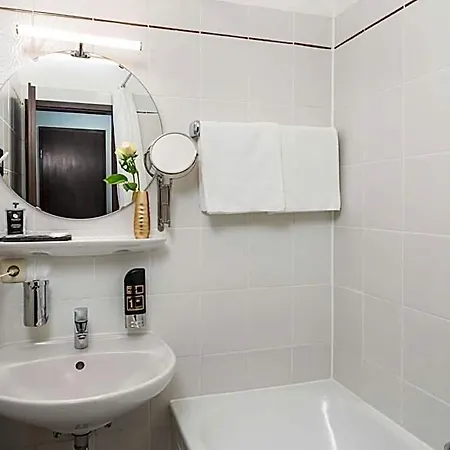Arthotel Ana Gold Hotel 3*