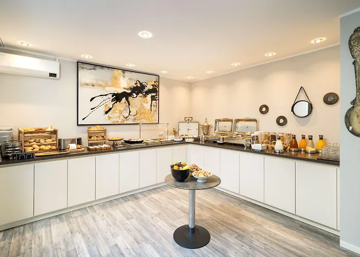 Hotel Arthotel Ana Gold 3*